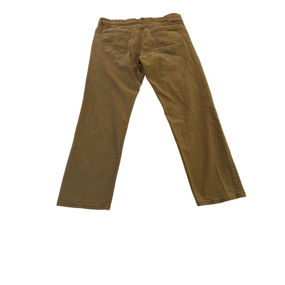 IZOD Men's Relaxed Fit‎ Comfort Stretch Denim Jeans, Vintage Khaki, 36W X 30L